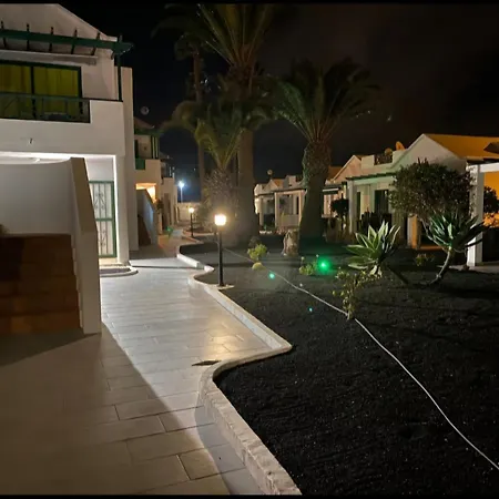 Lanza Ocean2 With A Pool And Near The Casa vacanze