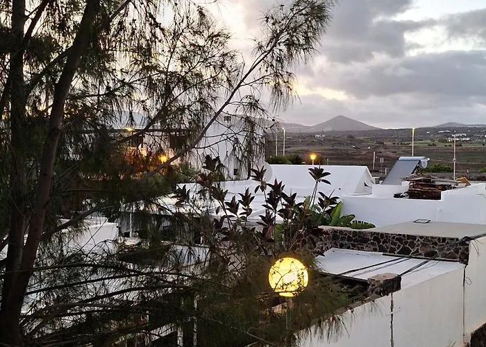 Lanza Ocean2 With A Pool And Near The Casa vacanze Puerto del Carmen (Lanzarote)