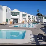 בית נופש Lanza Ocean2 With A Pool And Near The