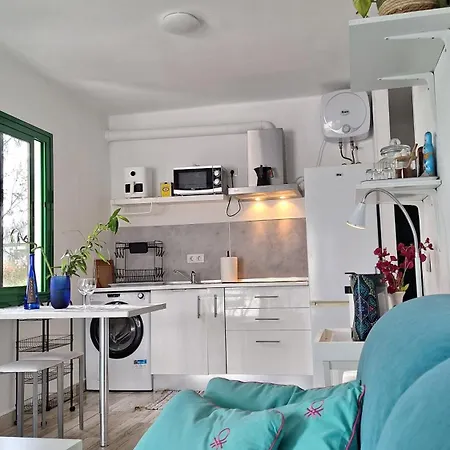Semesterbostad Lanza Ocean2 With A Pool And Near The