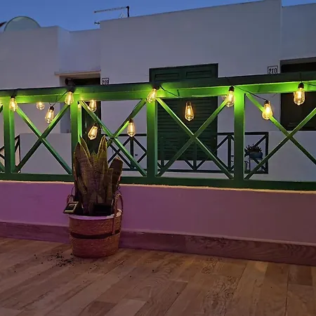 Semesterbostad Lanza Ocean2 With A Pool And Near The Puerto del Carmen (Lanzarote)