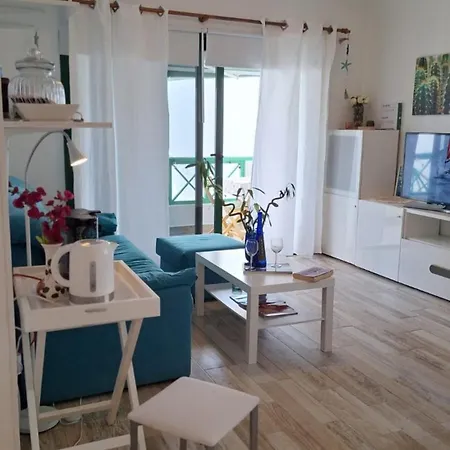 Lanza Ocean2 With A Pool And Near The * Puerto del Carmen (Lanzarote)